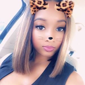 Meet your Posher, Jocelyn